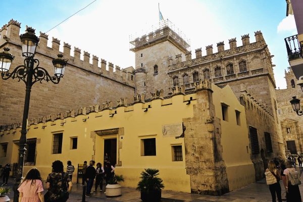 Копринената борса на Валенсия